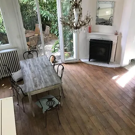 Maison Campagne A Paris , Wifi Villa
